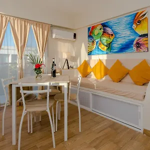 https://casa-luca.quintano-roohotels.com